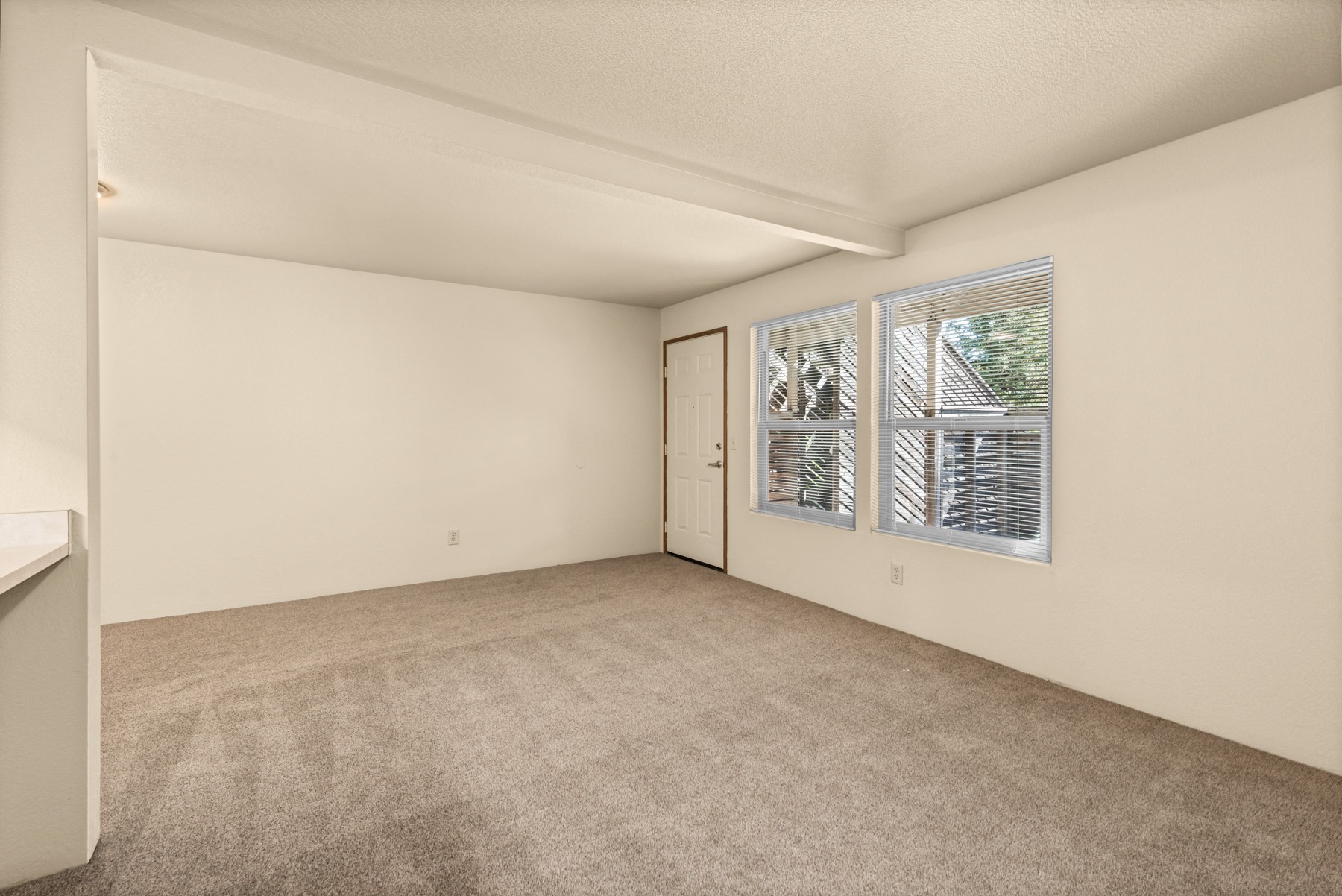 Meadowrock Apartments photo 3